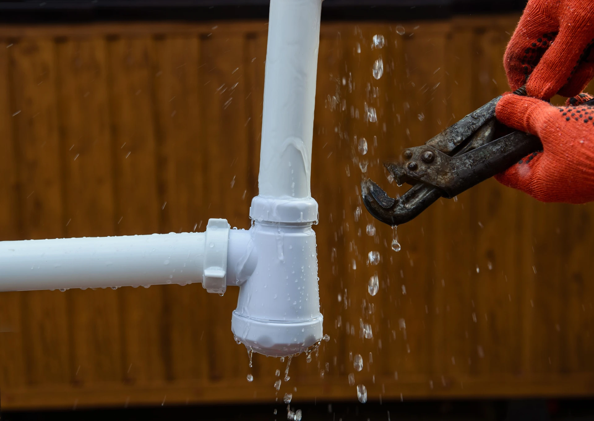 Wintervorbereitung: Rohrbrüche vermeiden mit intelligenter Wassertechnologie